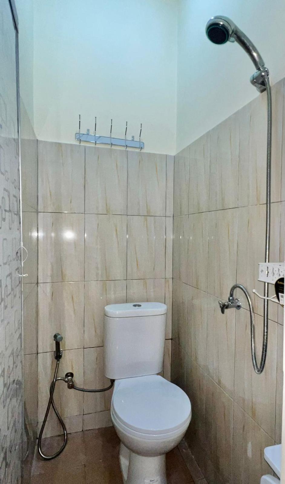 Zigiz Lovina Hostel Luaran gambar