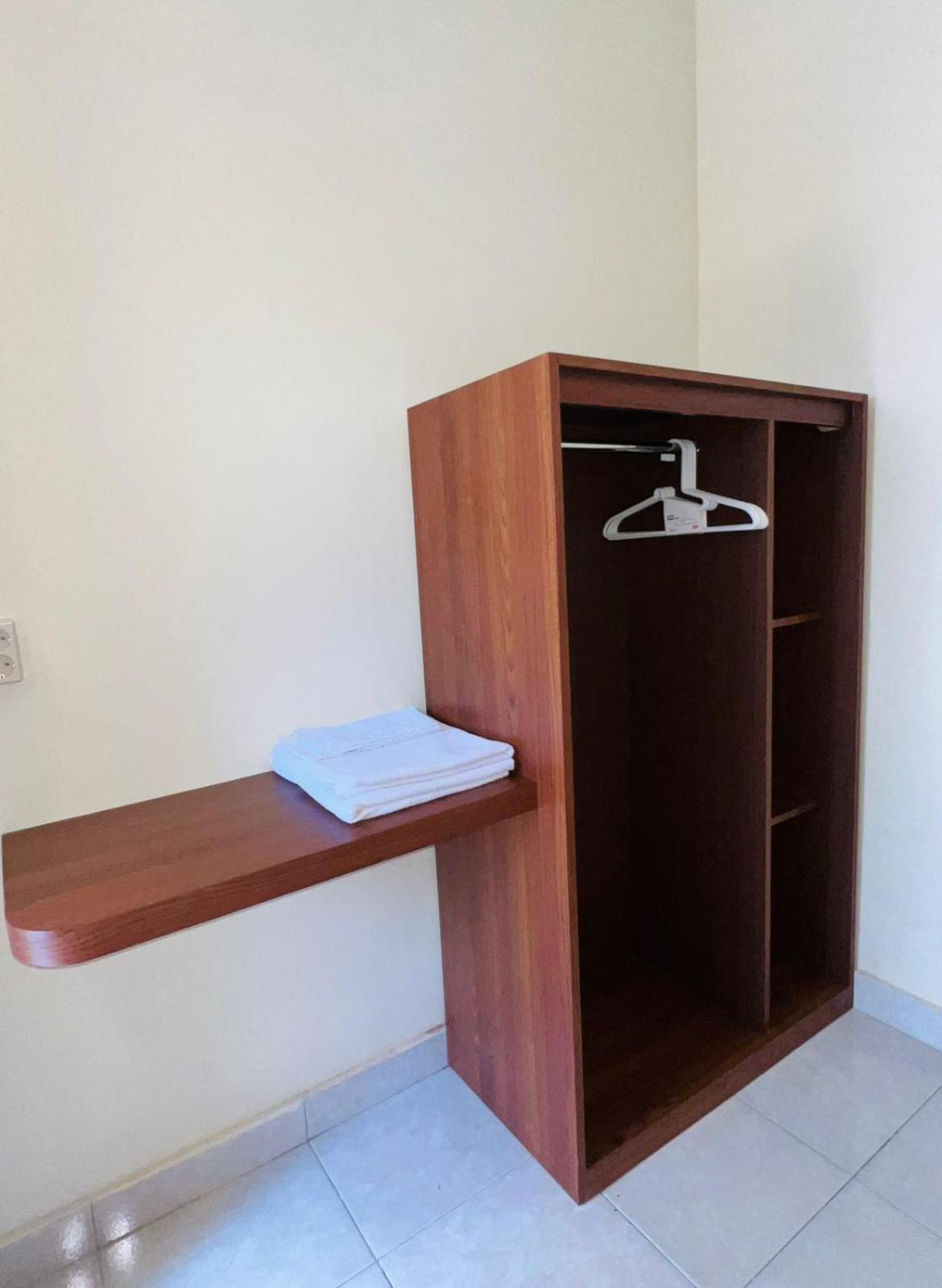 Zigiz Lovina Hostel Luaran gambar
