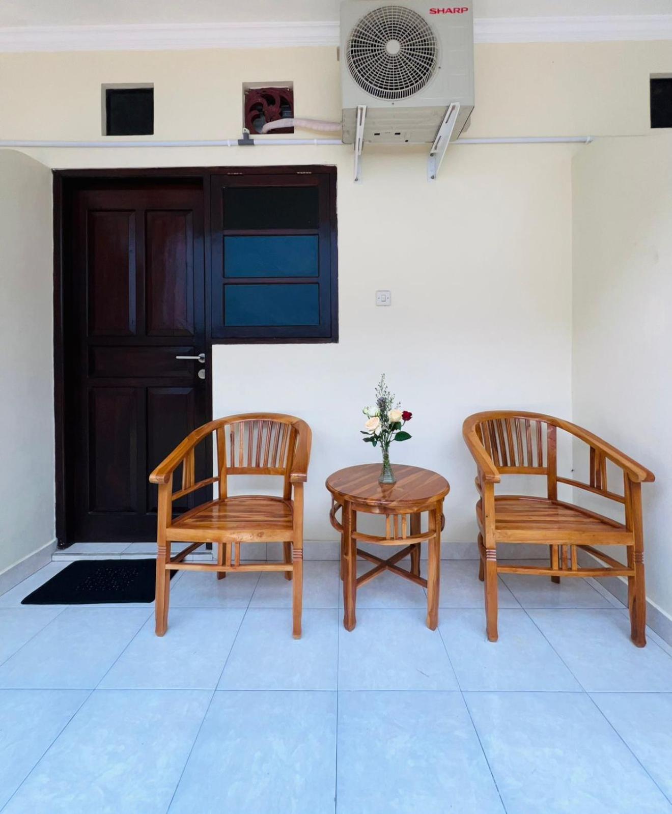 Zigiz Lovina Hostel Luaran gambar